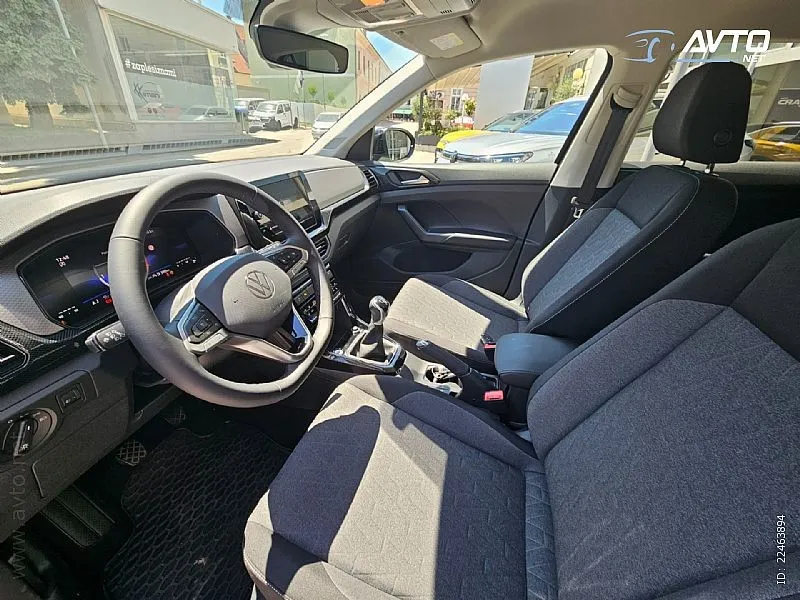 volkswagen t-cross 1.0 tsi 4all - slika 6