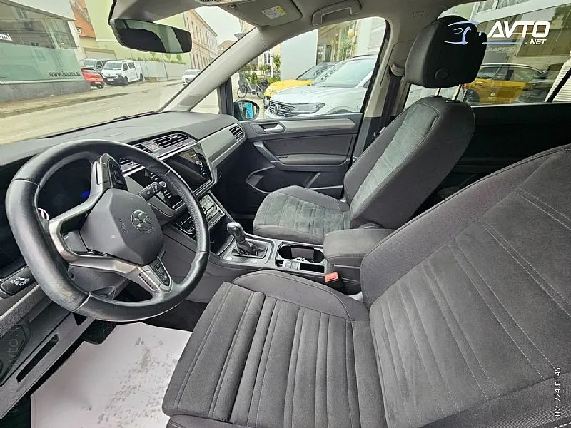 volkswagen touran 2.0 tdi family dsg - slika 7