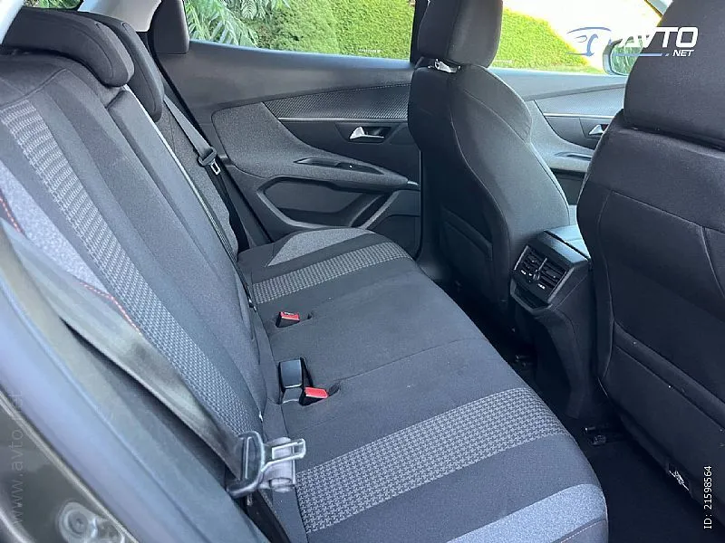 peugeot 3008 1.5 bluehdi 130 active-1 vlasnik-alu-navi-pdc-led - slika 14
