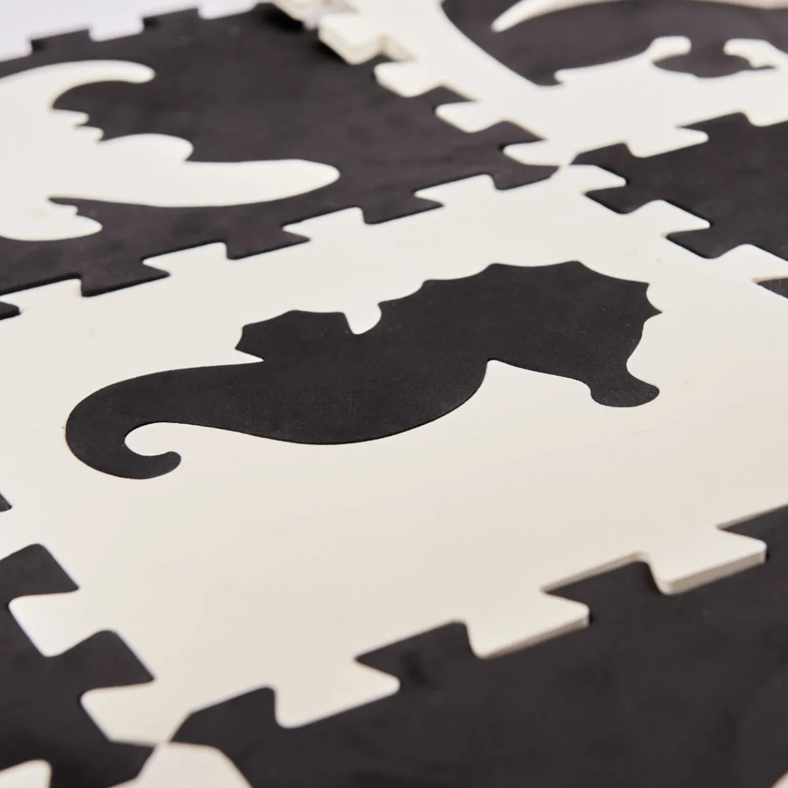 edukativna podloga puzzle crno-bijele - slika 3