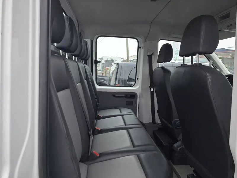 volkswagen crafter 2.0 tdi*140ks*klima*navigacija*kuka za vuču* - slika 13