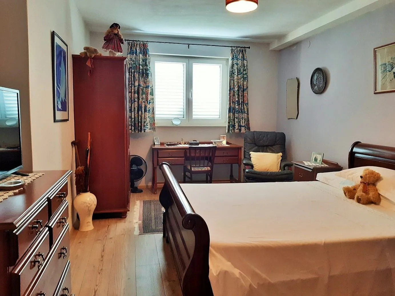 vodice- 140 m od mora i plaže, prodaja kuće 300m2 sa pogledom na more! - slika 25
