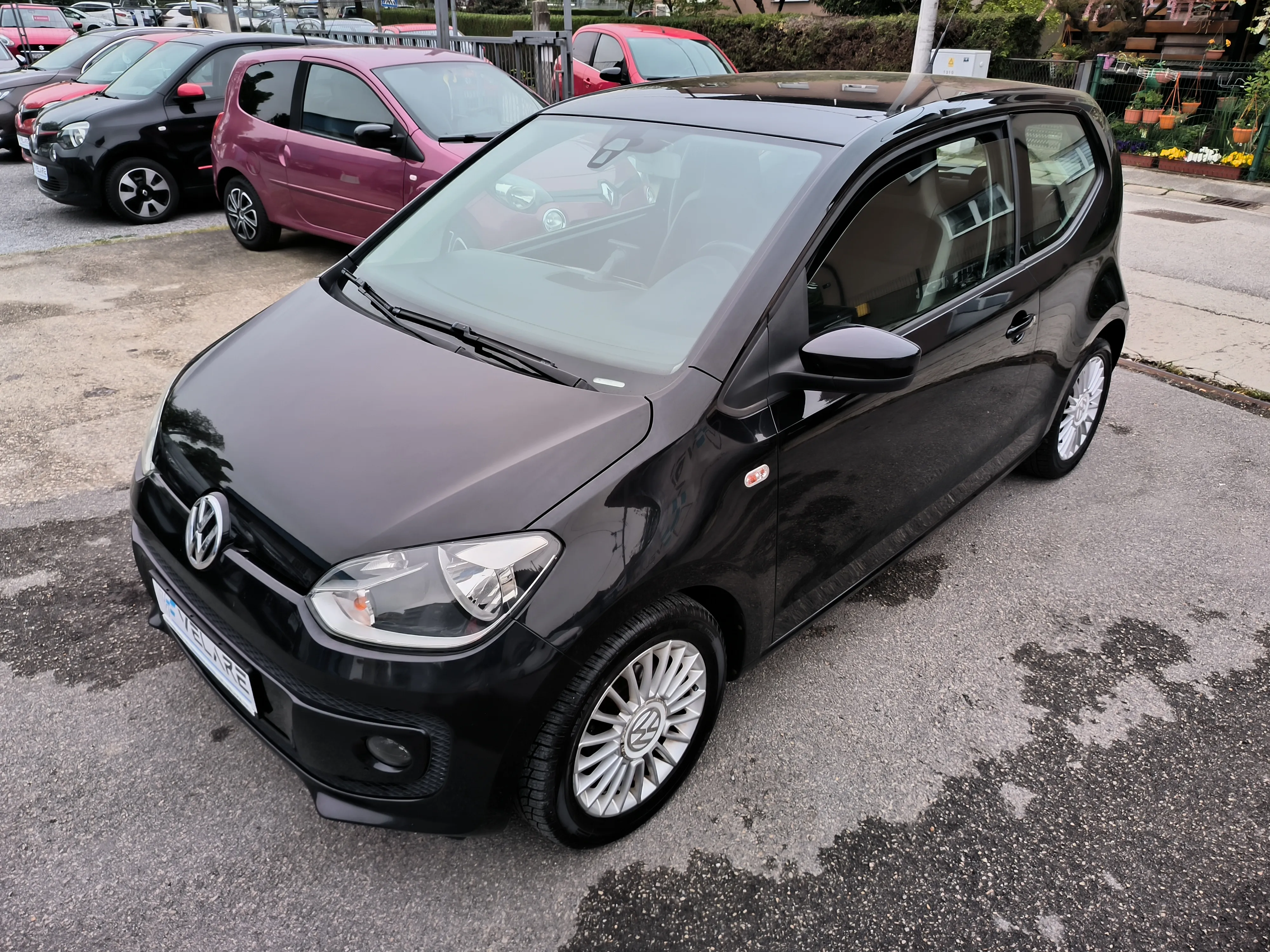 vw up! 1,0 up! high up! v. servis, servisna, jamstvo, reg. 1 godinu - slika 2