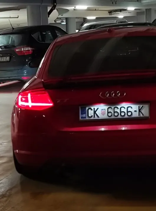 audi tt,2.0 tfsi quattro,s-line,sportback - slika 4