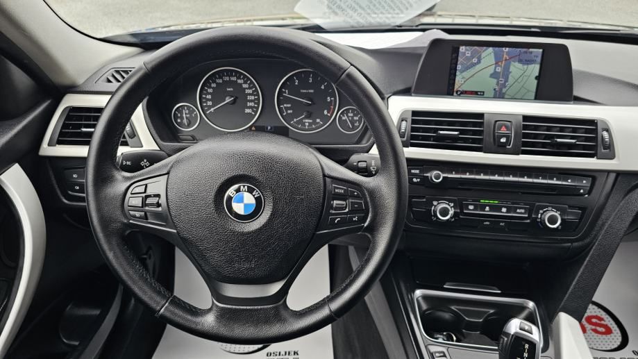 bmw serija318d,automatic klima,navigacija,alu 18,odličan,reg.3/2026 - slika 12