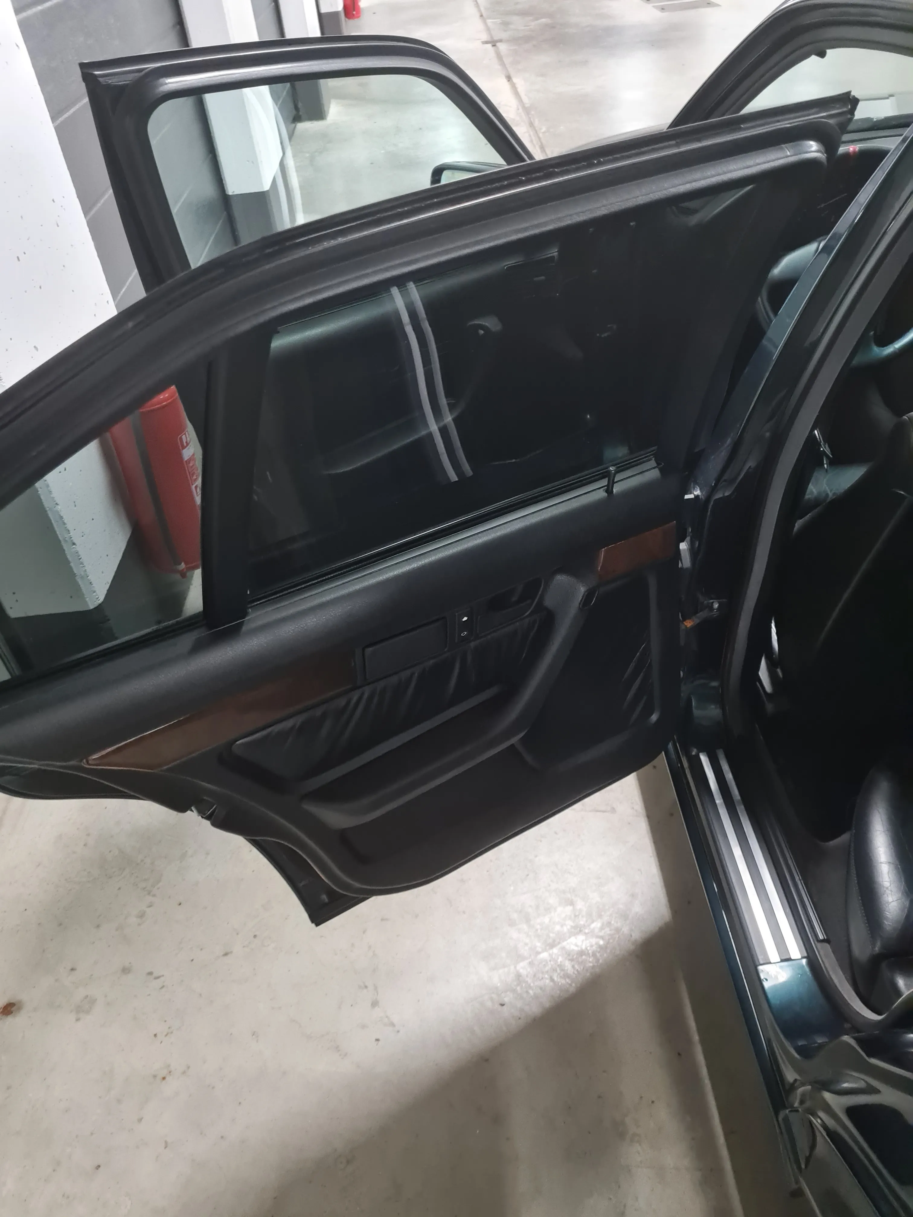 bmw e34 525i m sport - slika 25