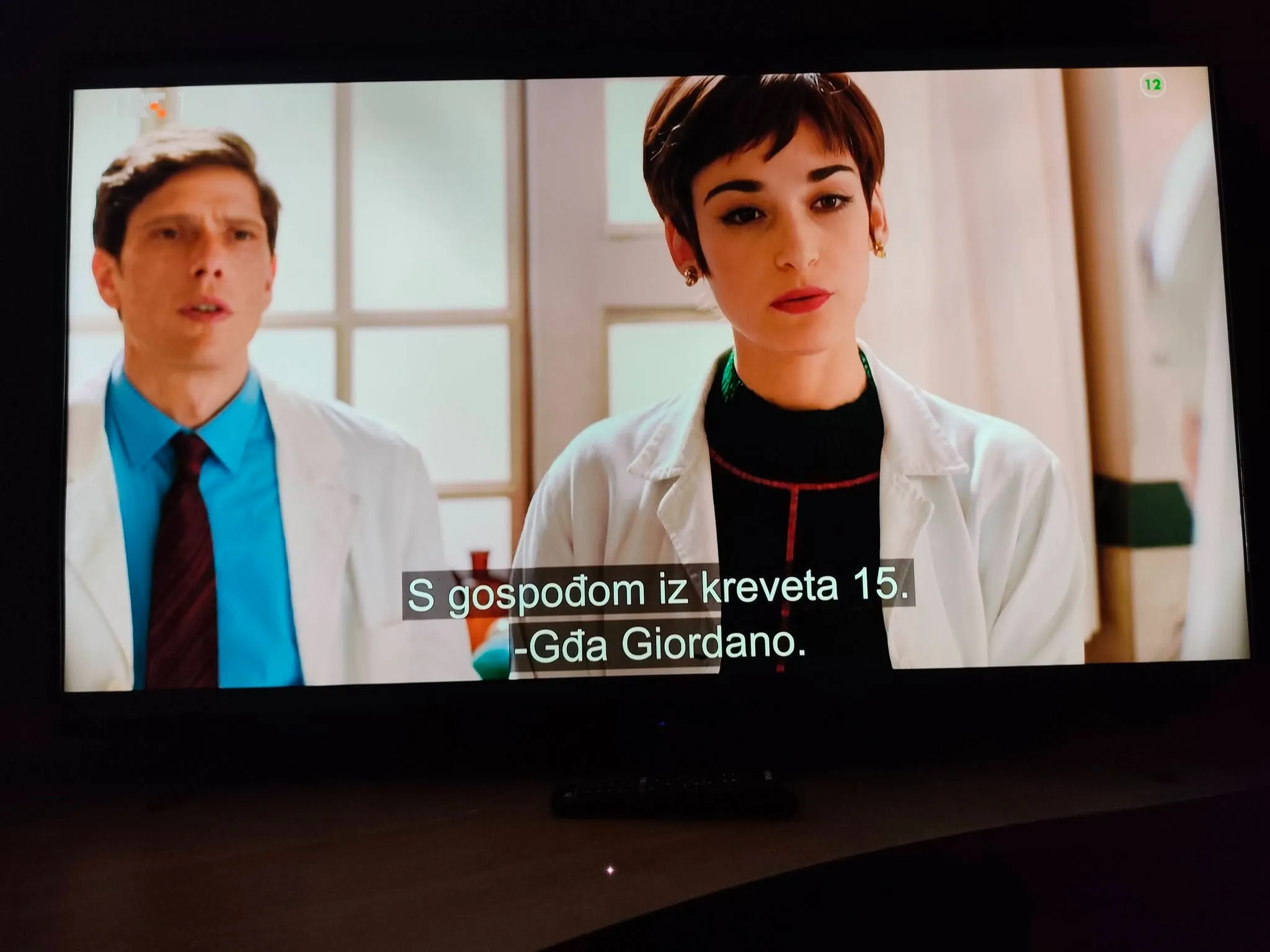 4k uhd hdr led televizor 55" 140cm - slika 3