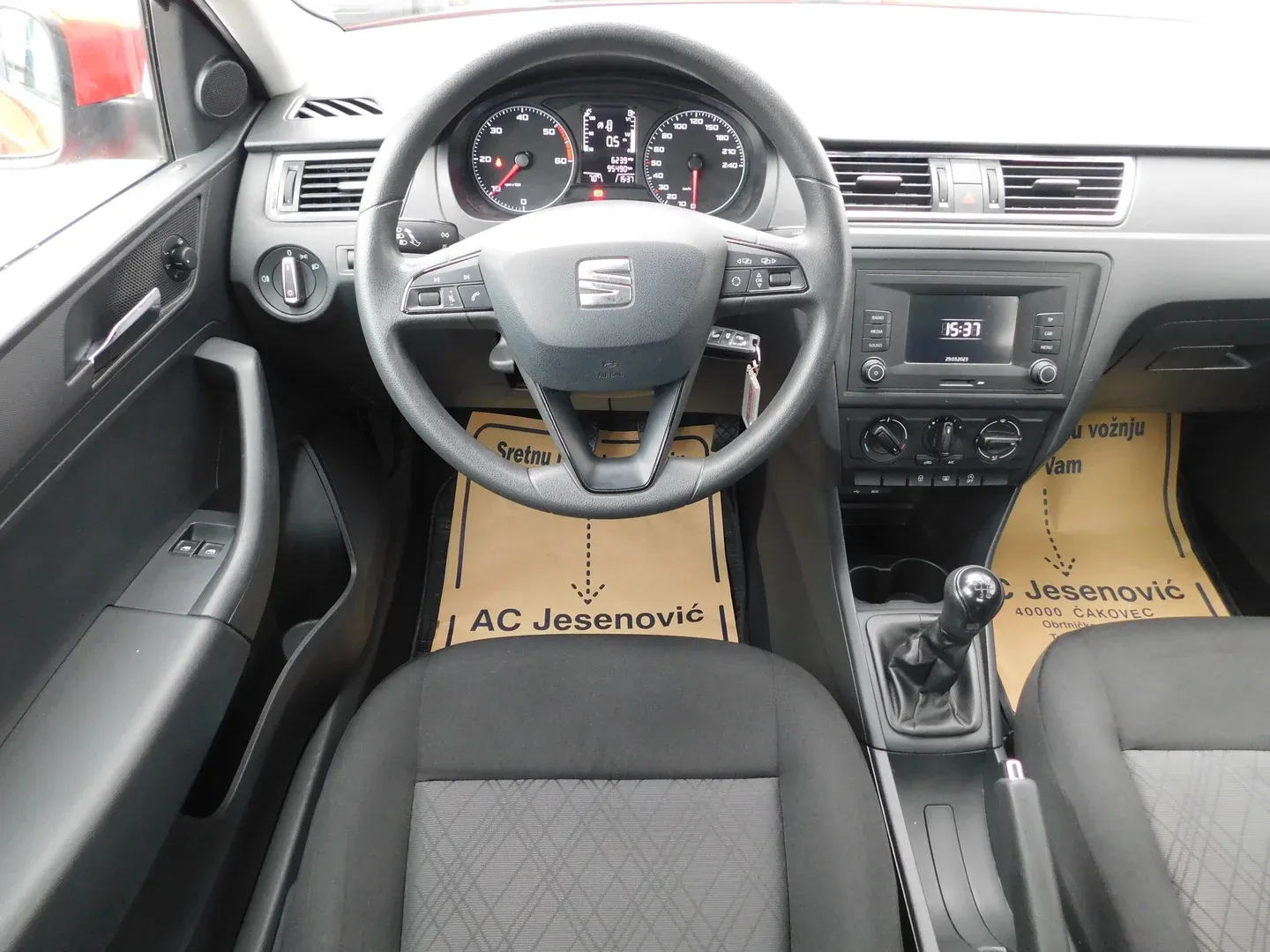 01669 seat toledo 1.4 tdi cr reference start&stop - slika 9