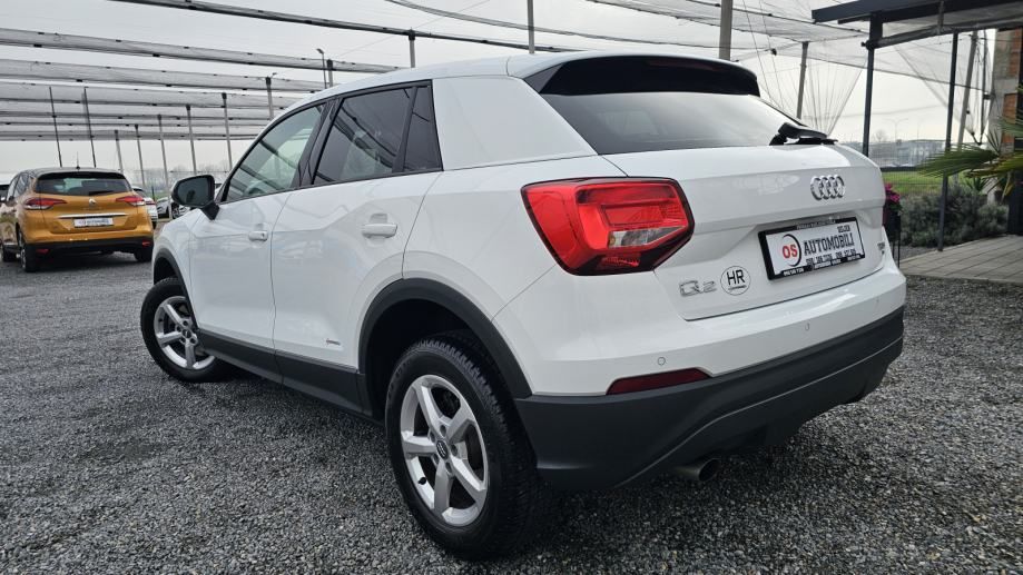 audi q2 1,0 tfsi,climtronic,tempomat,pdc,alu,43000km,hr auto,reg.9/25 - slika 5