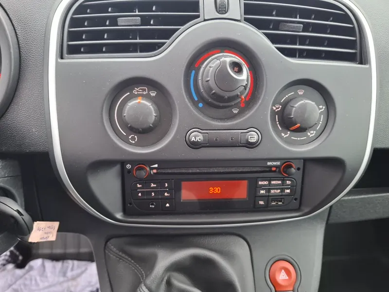 renault kangoo 1.5 dci*klima*tempomat*park.senzori* - slika 13