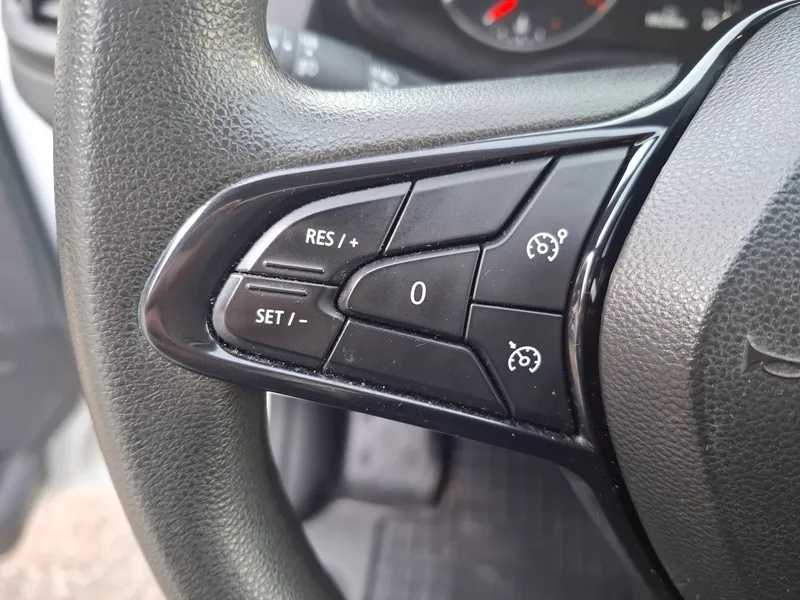 renault trafic 2.0 dci*130ks*klima*tempomat* - slika 15