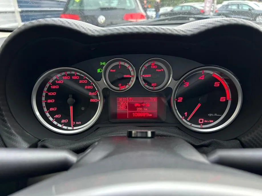 alfa romeo mito 1,6 jtdm - 100.000km - servis - garancija - reg 1 god! - slika 16