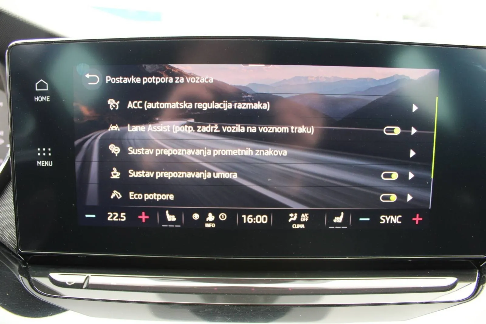 škoda octavia 2.0 tdi dsg sportline *led, navigacija, kamera* - slika 27