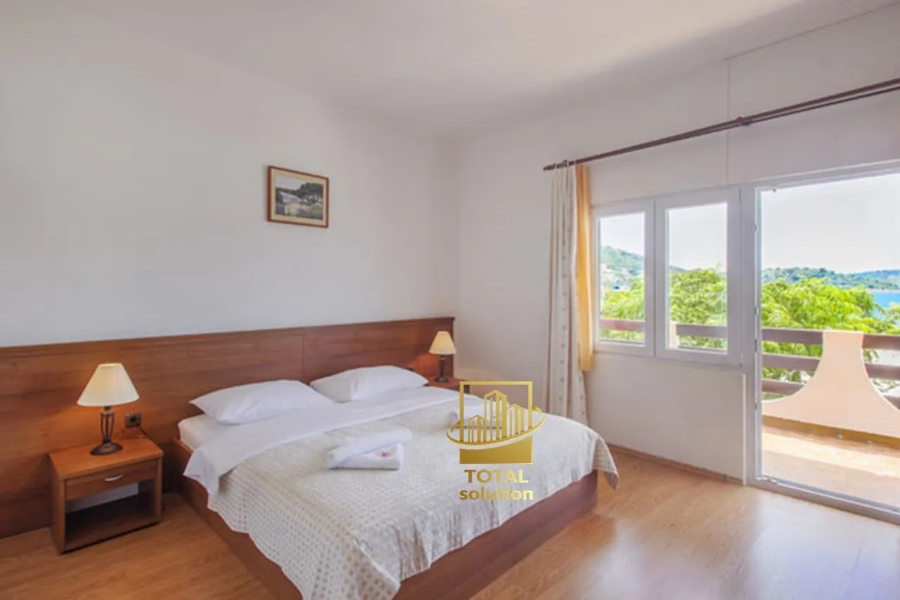 otok murter, uz more- 1. red- uhodani hotel sa tri zvjezdice 850 m2!!! - slika 18