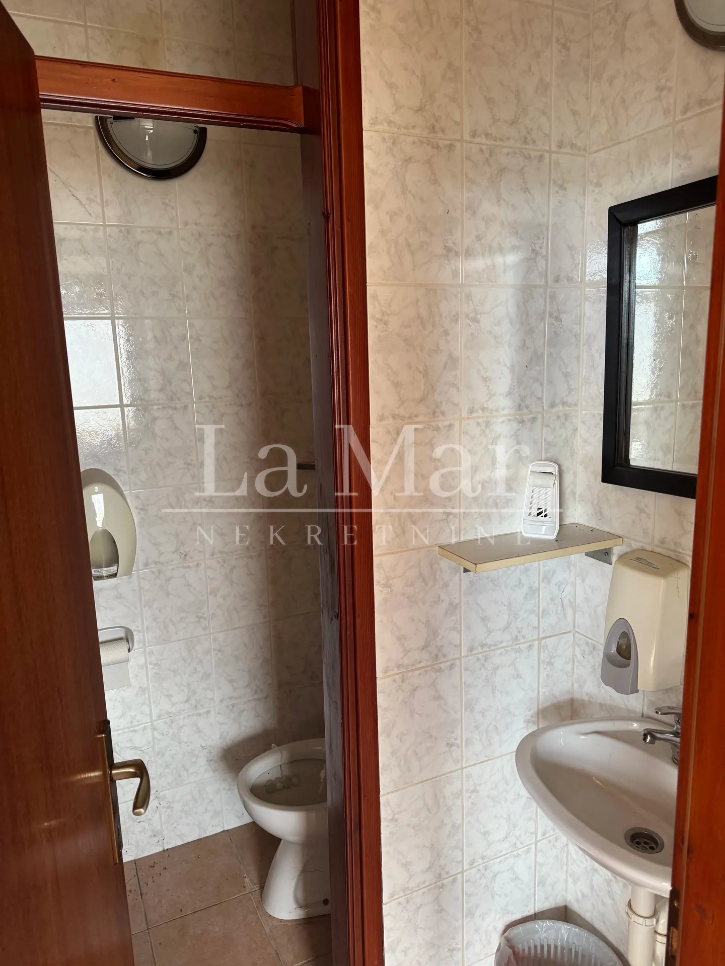 harmica - poslovno-stambeni objekt -535,16 m2 - slika 13