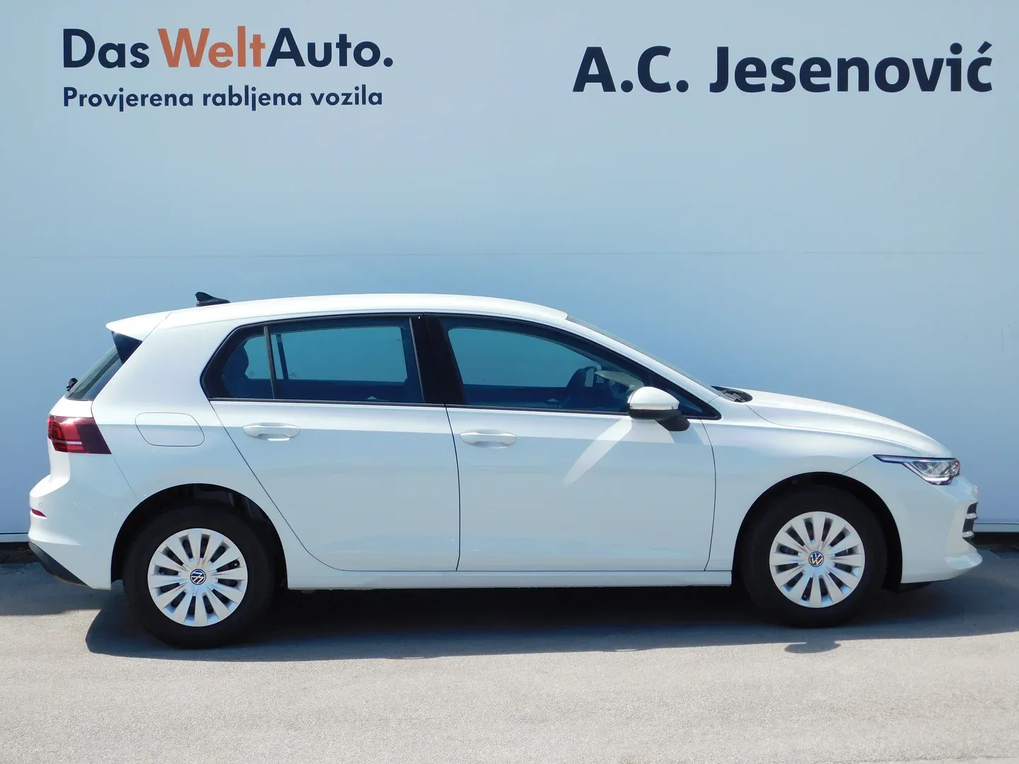 12811 volkswagen golf 8 1.5 tsi - slika 4