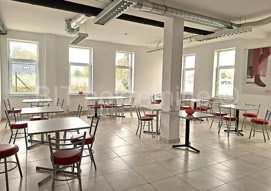 poslovni prostor prodaja centar 1500 m2 (prodaja) - slika 10