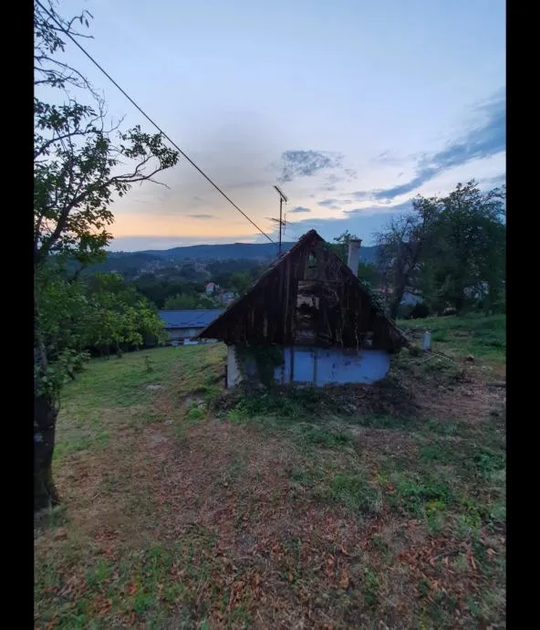 građevinsko zemljište, zagreb (mikulići), 677 m2, građevinska dozvola - slika 2