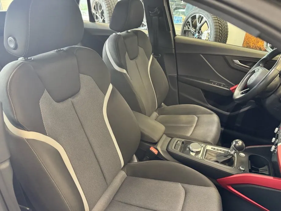 audi q2 30 tdi sport s automatik - slika 15