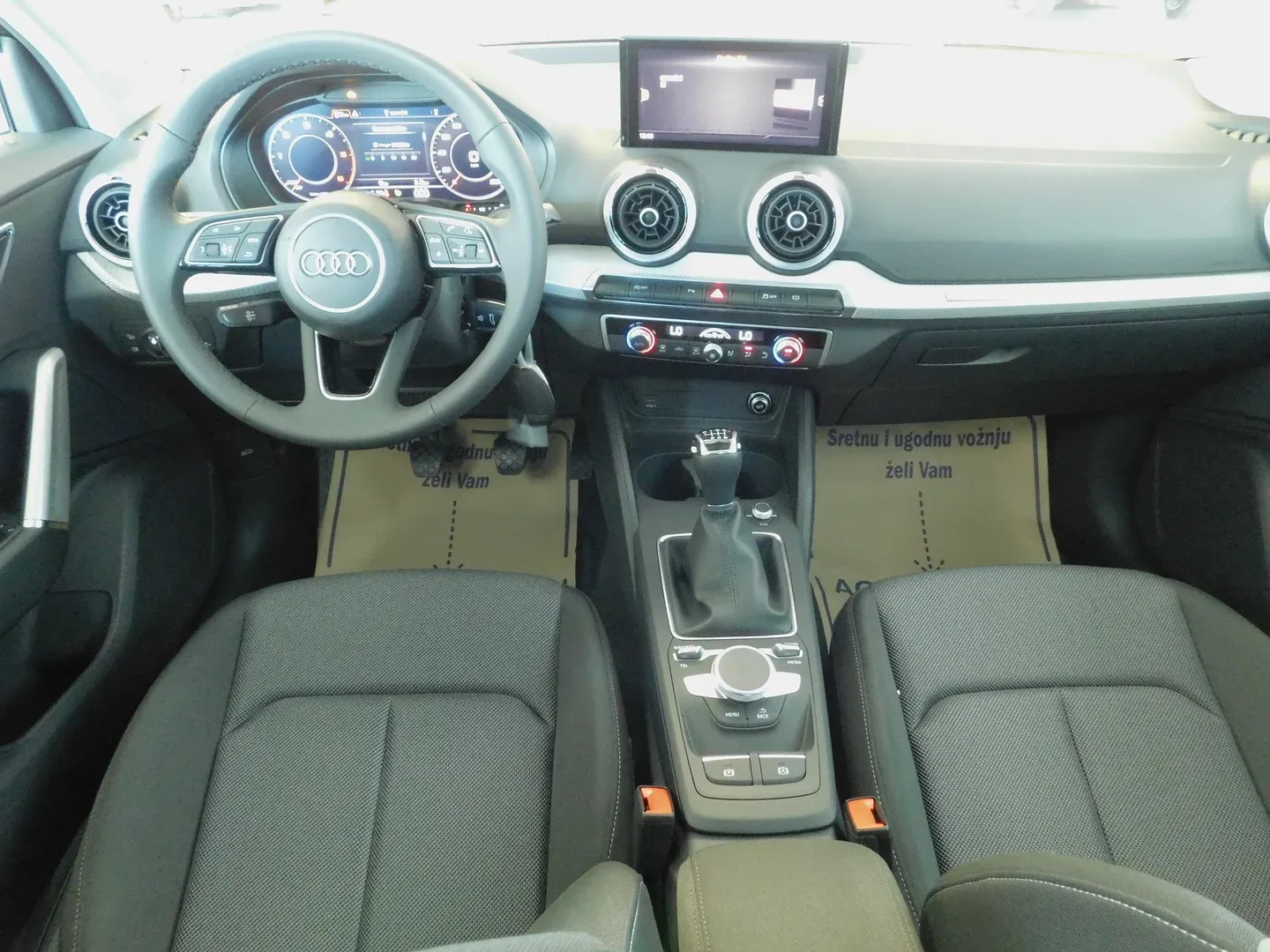 07447 audi q2 30tdi advanced+ - slika 9