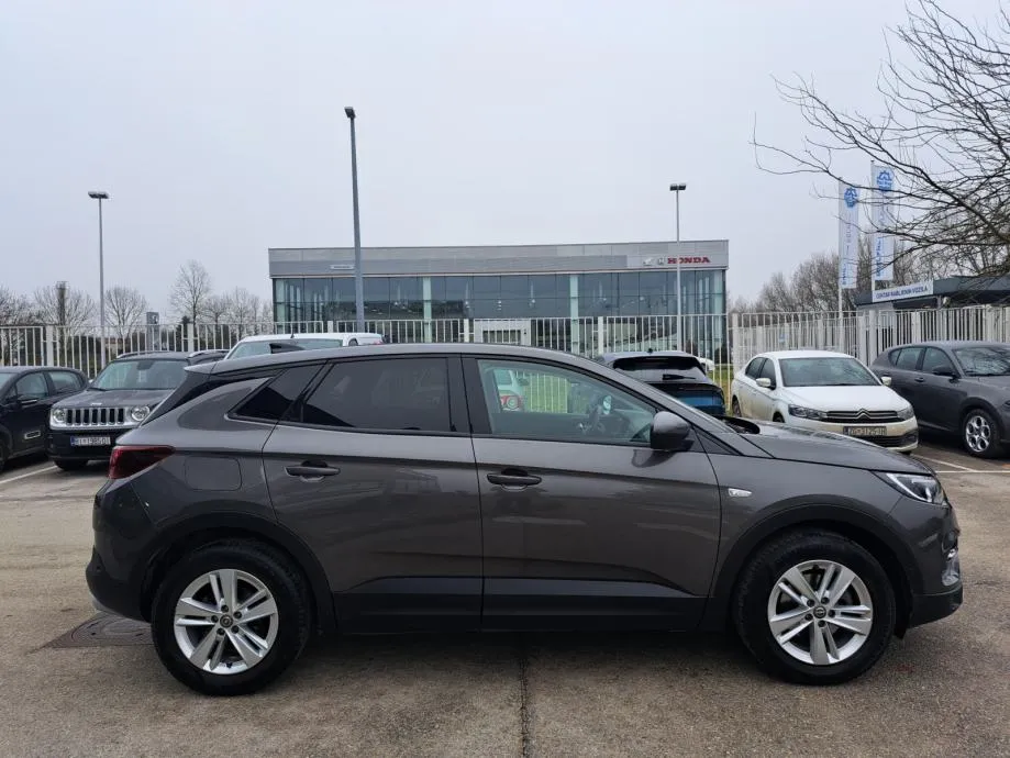 opel grandland x 1,5 cdti 130 elegance at8 - slika 6