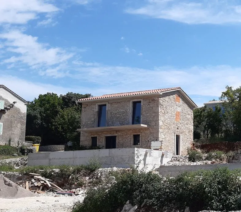 istra, trget, kuća 90 m2 sa bazenom, pogled na more, 450 m od mora - slika 1
