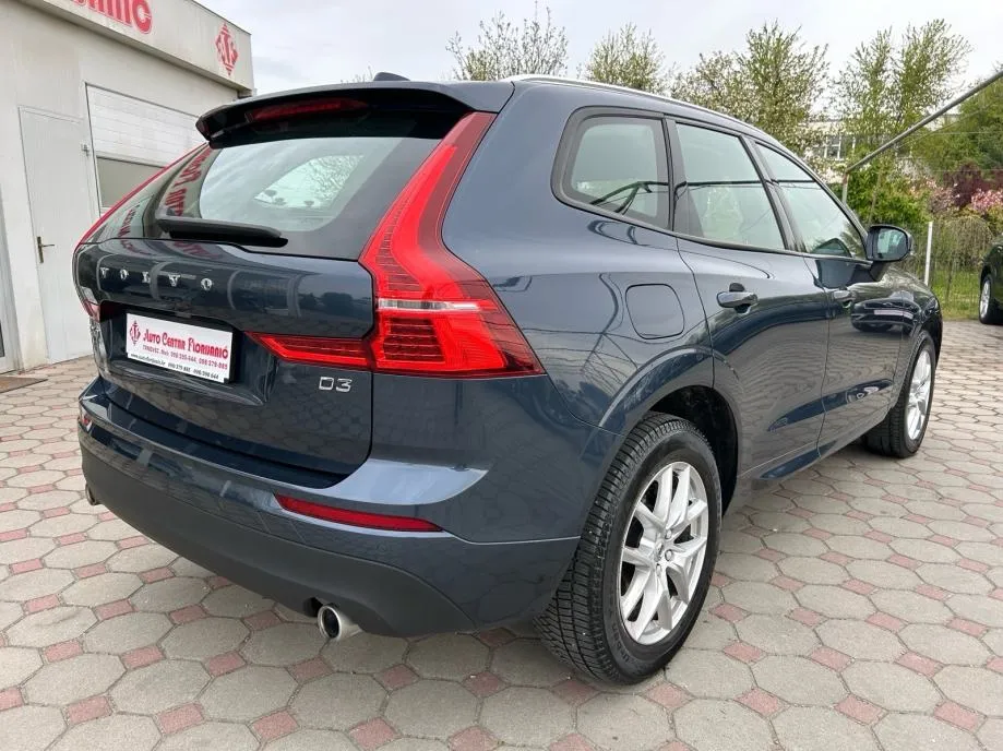 volvo xc60 2.0 d3 2018.,servisna, navi, kamera, park senz, alu 18.... - slika 7