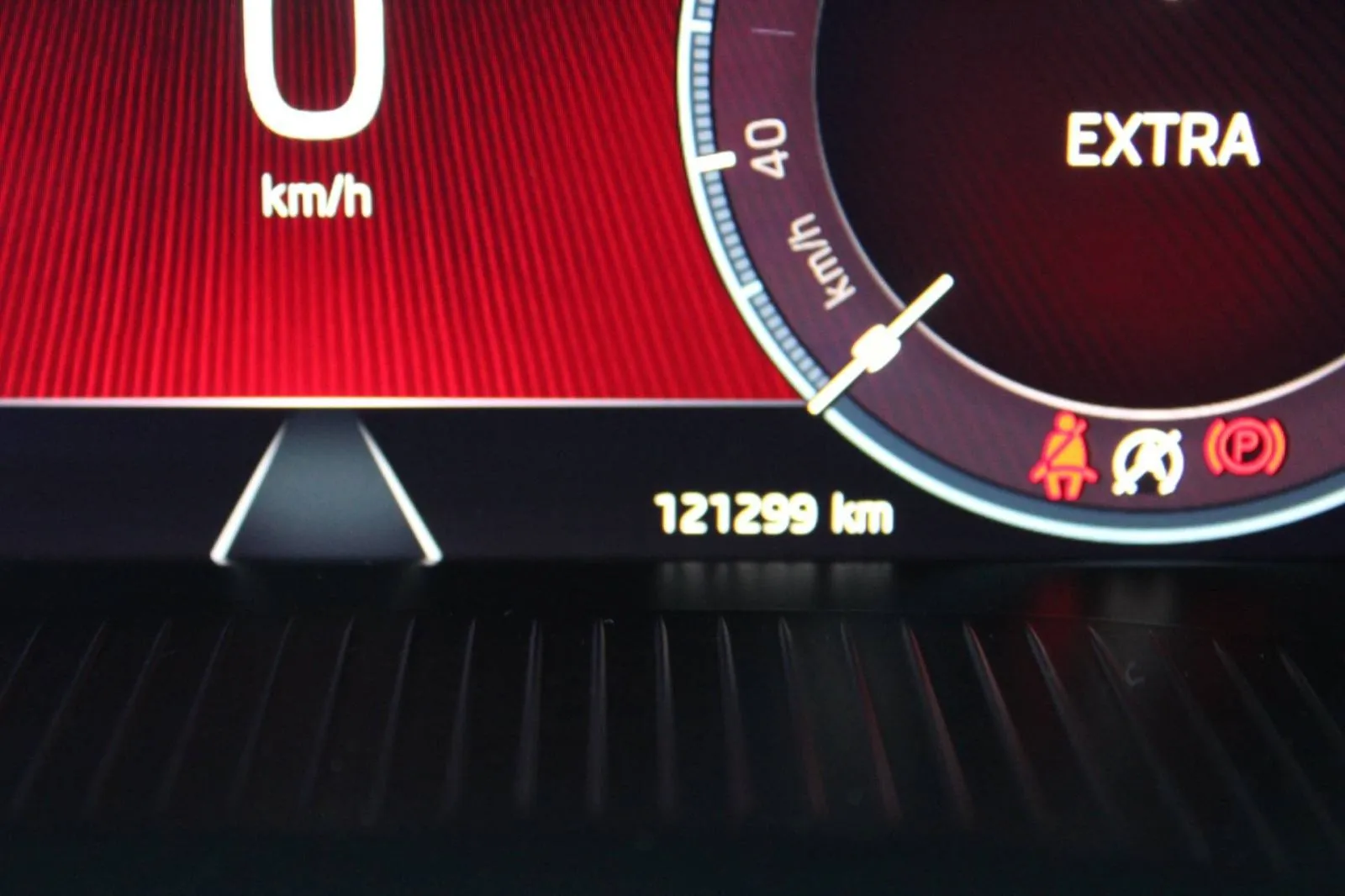 škoda octavia combi 2.0 tdi dsg executive *led, navigacija* - slika 18