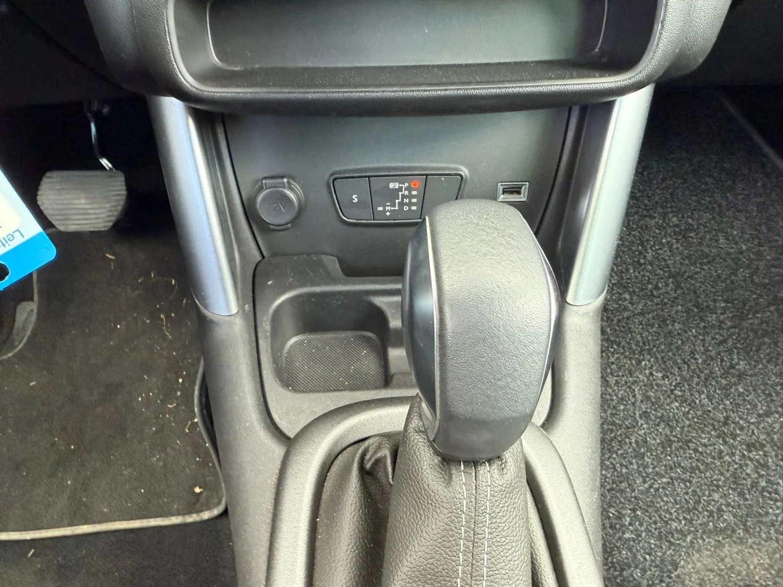 citroën c3 aircross 1,5 bluehdi, navi, pdc, 4xgarancije! - slika 21
