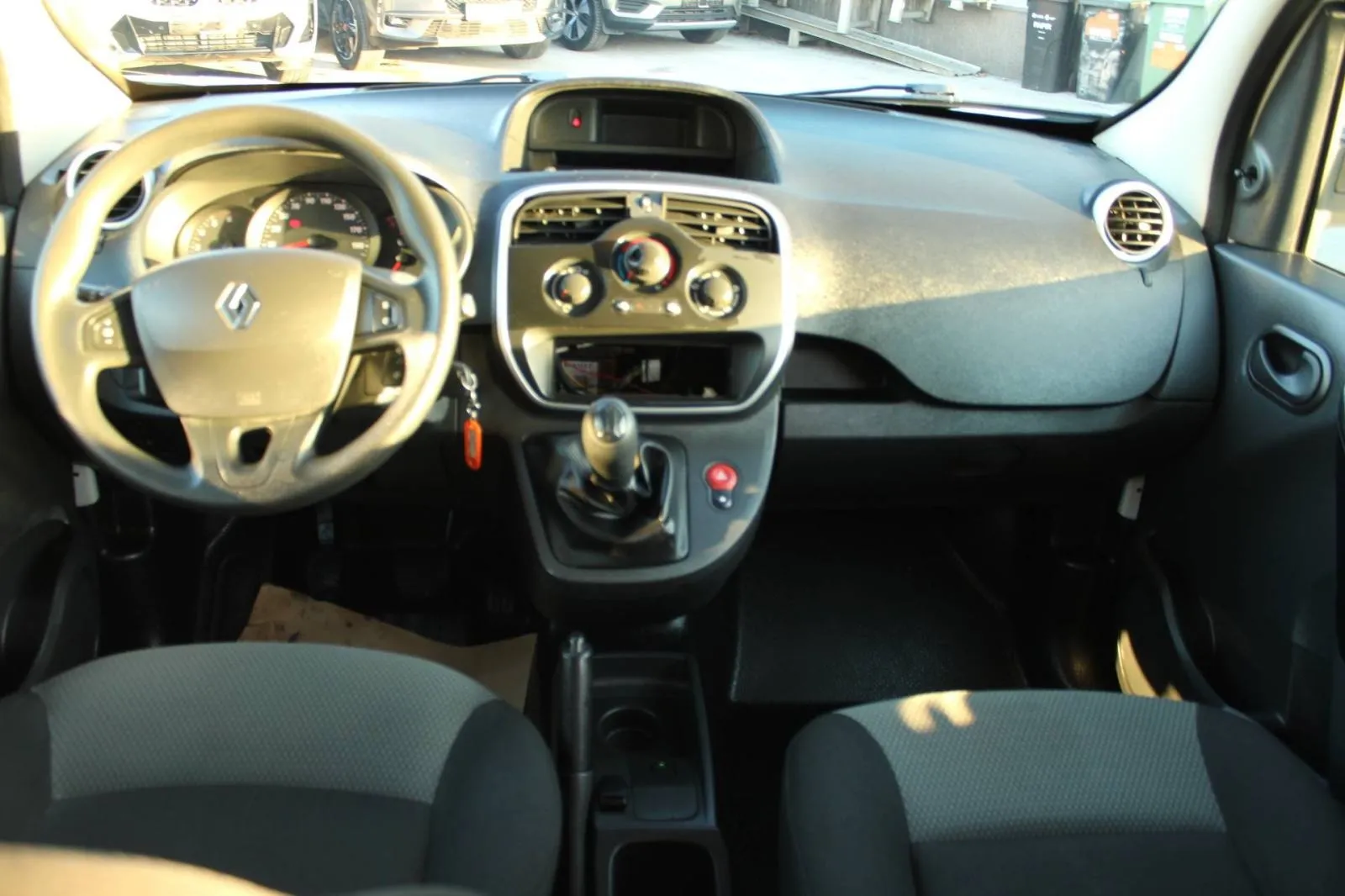 renault kangoo maxi 1.5 dci n1 - 5 sjedala, 2018 god. - slika 14