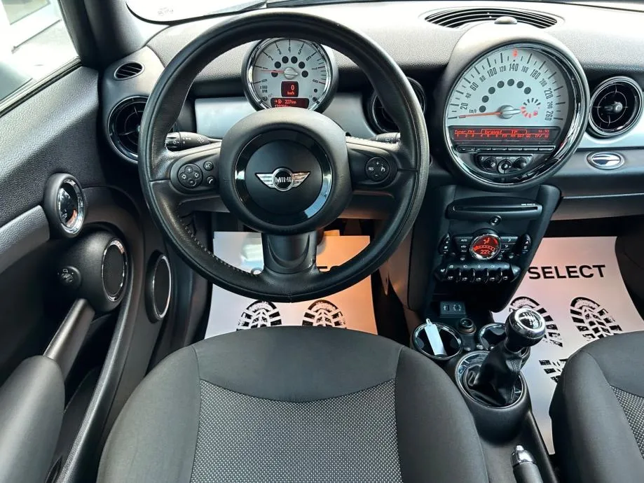 mini cooper 1.6i - 130000km - 2012 - servisna - garancija - reg 1 god - slika 10
