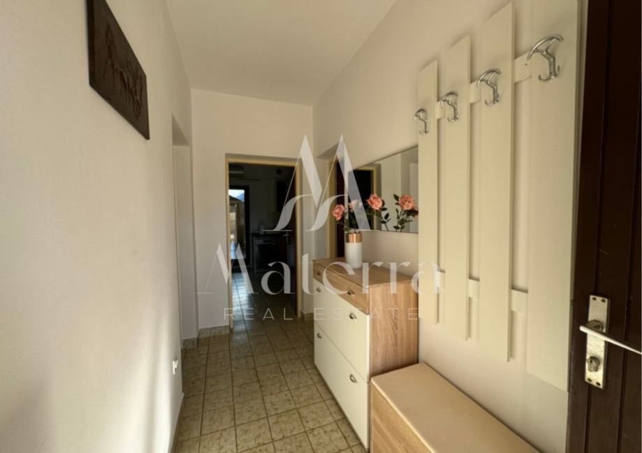 murter, 2-soban stan - 76,98 m2 sa terasom, parking, 400m od centra - slika 9