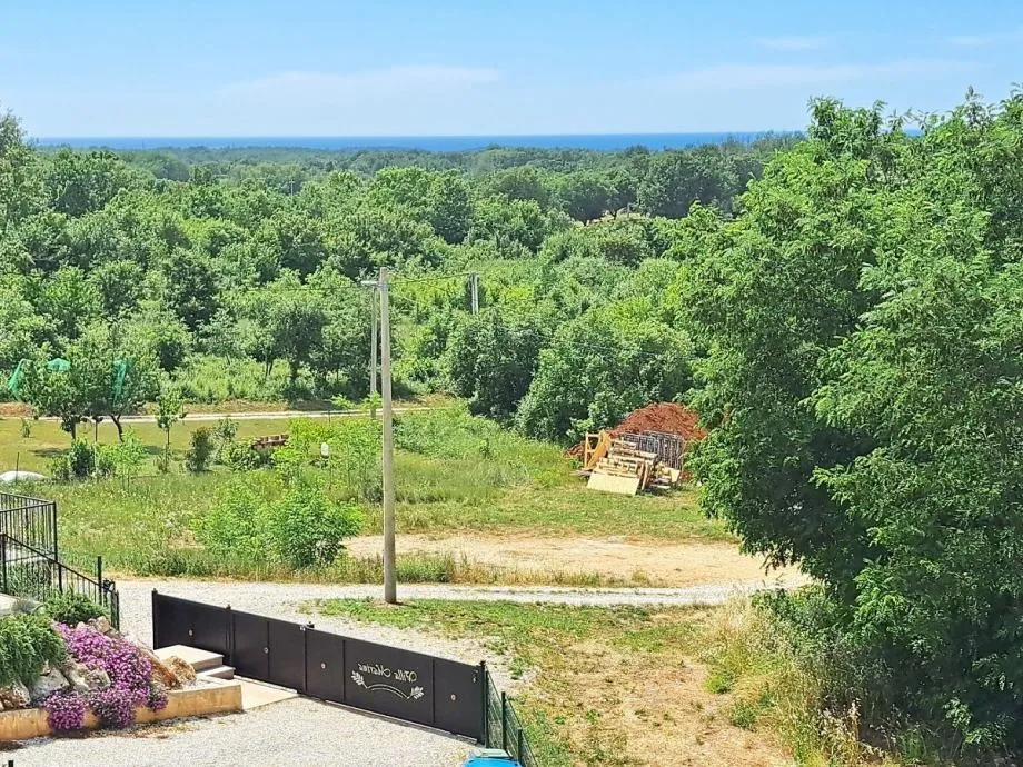 poreč okolica-građevinsko zemljište sa započetom gradnjom na prodaji - slika 2
