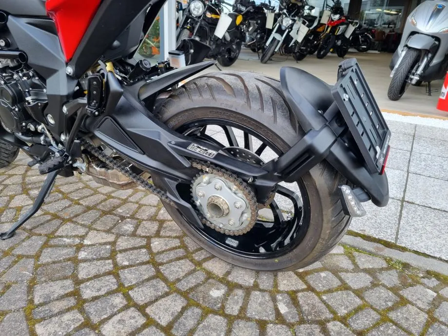 mv agusta turismo veloce rosso abs tcs, s garancijom, 2023 god. - slika 16