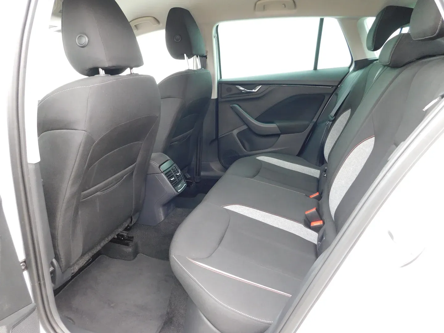 11754 škoda scala fl selection 1.0 tsi - slika 11