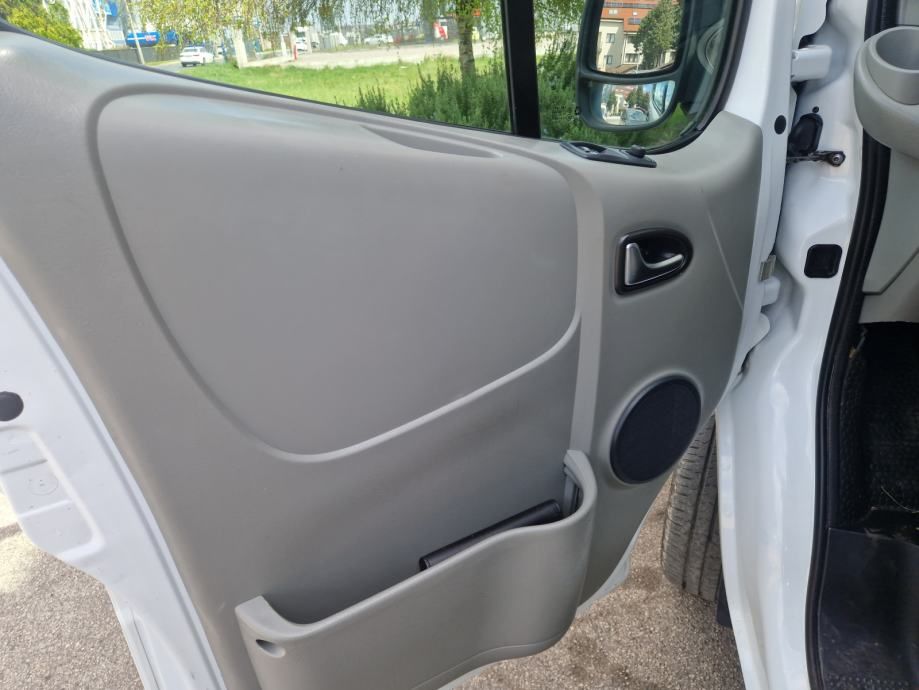 vivaro 2.0 cdti l1h1 115 ks u pdv-u tempomat navi kuka kartice 36 mj - slika 5
