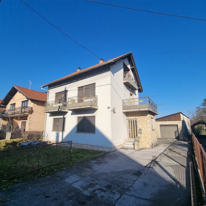 kuća u stubičkim toplicama s dva gospodarska objekta (prodaja) - slika 2