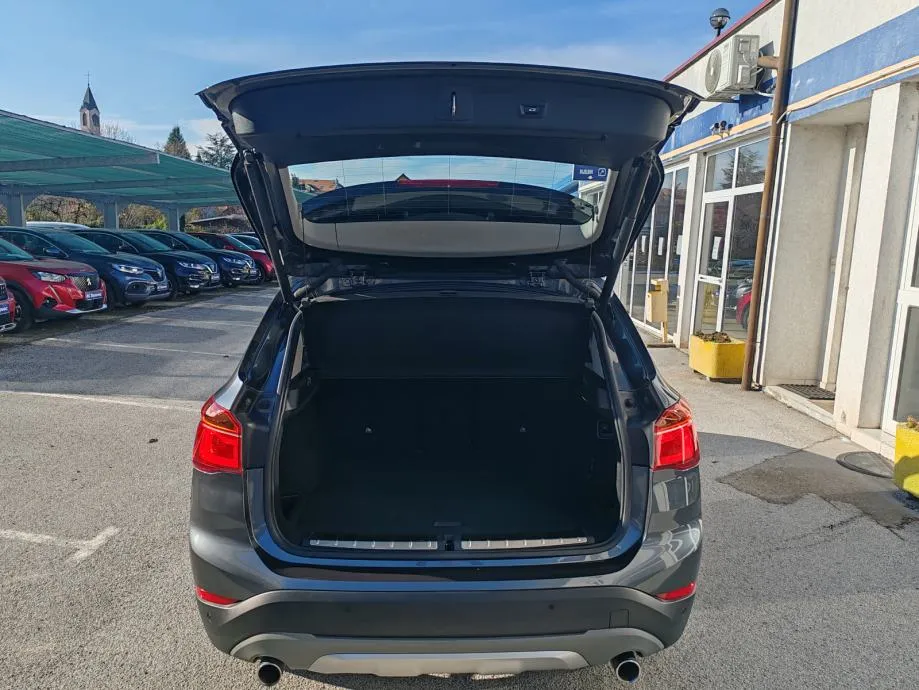 bmw x1 sdrive18d x line - slika 17
