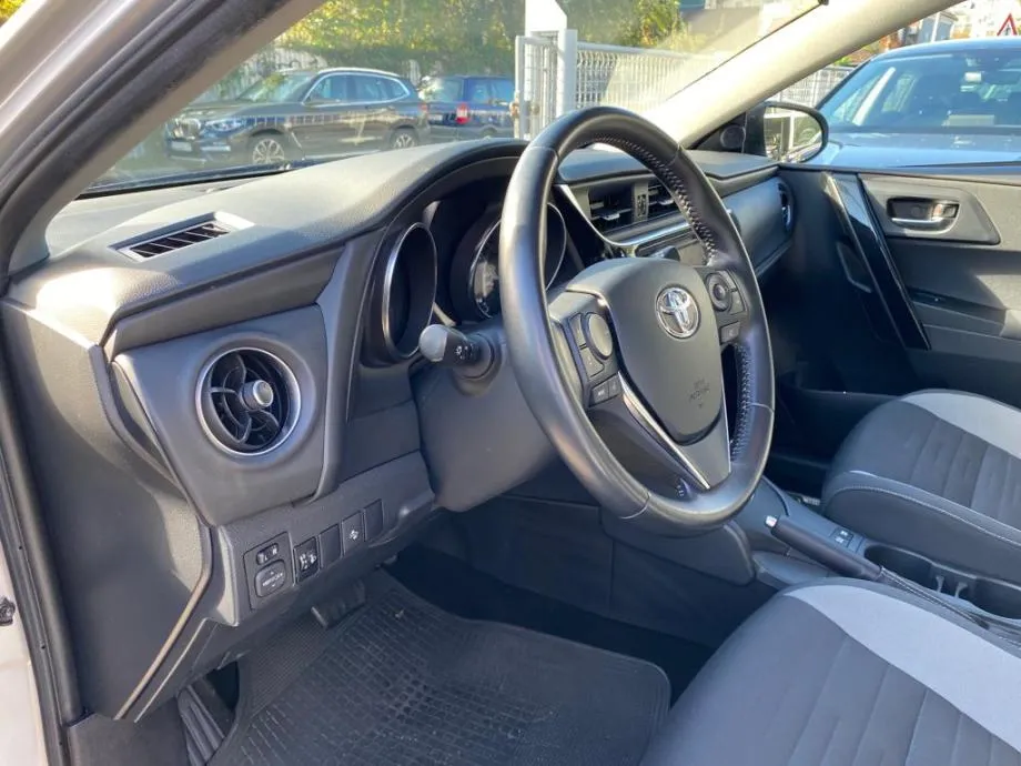 toyota auris touring 1,8 hybrid, navi, tempomat, 4x garancija!!! - slika 17