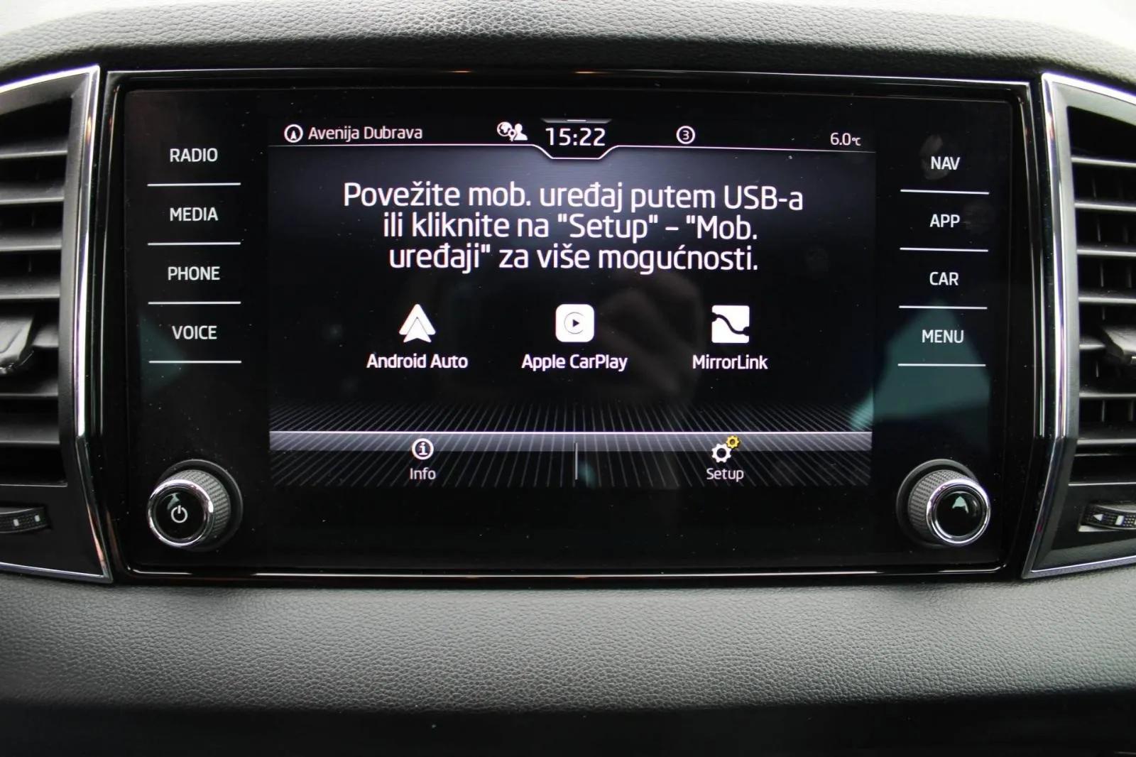 škoda karoq 2.0 tdi dsg *navigacija, kamera* - slika 12