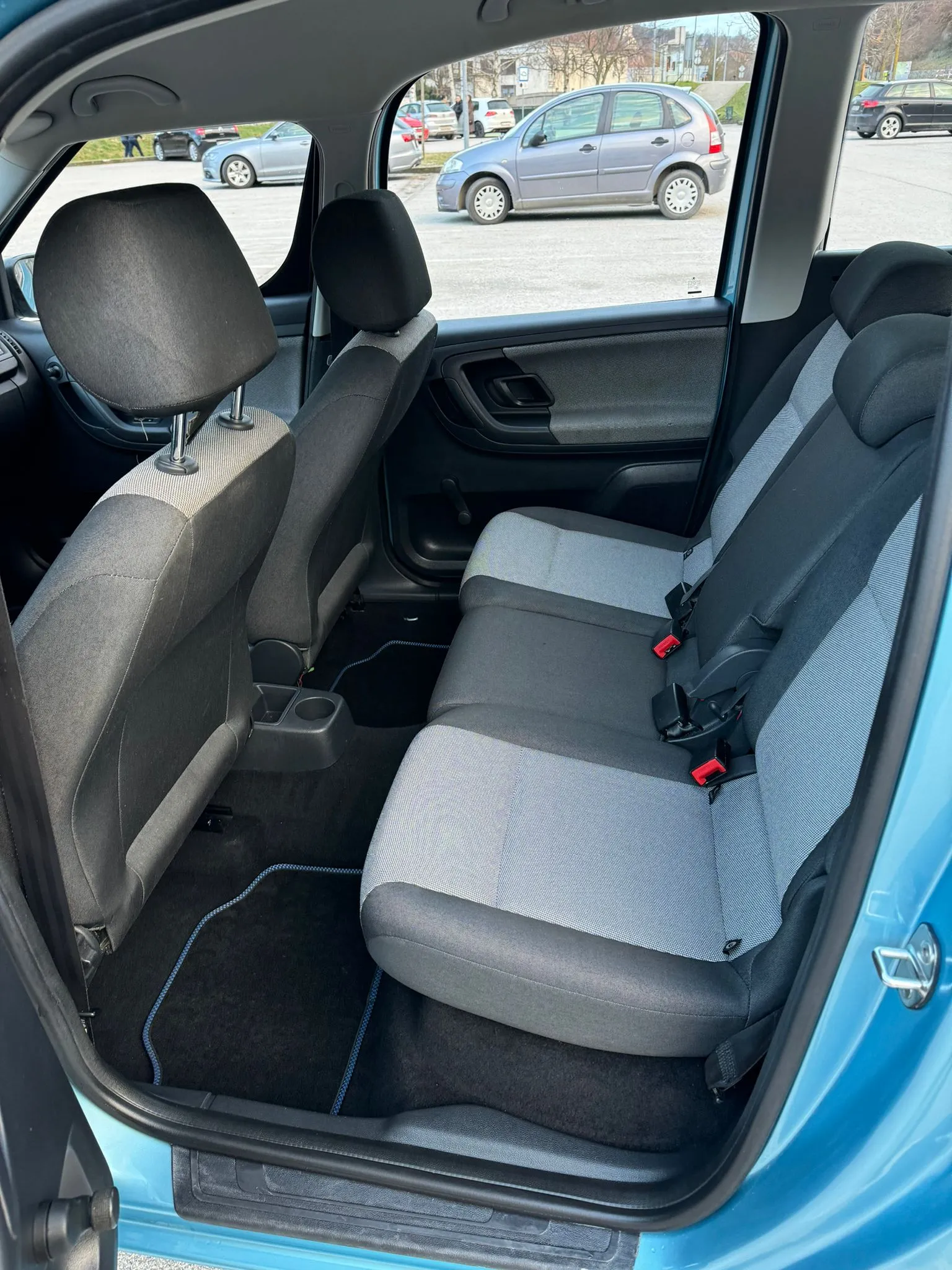 škoda 1,2 tsi romster - slika 17