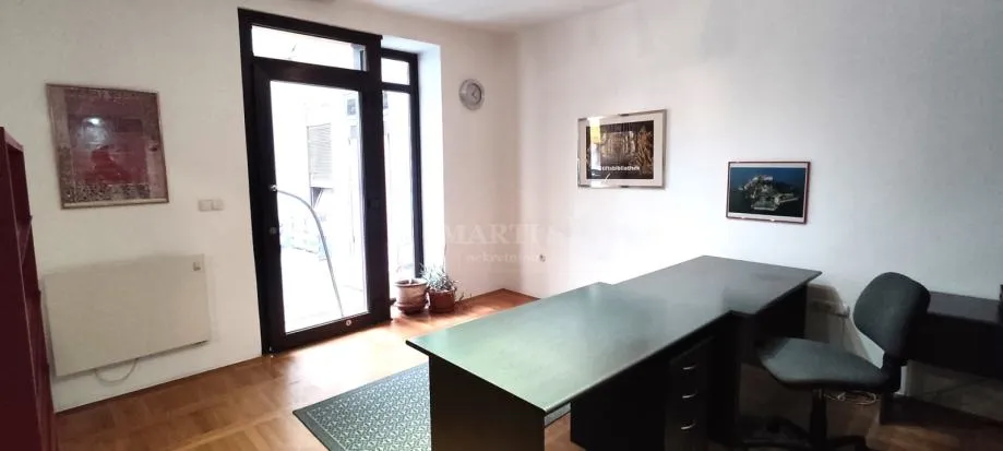 CENTAR: poslovni prostor, prizemlje, dvorišna zgrada, 44m2 (prodaja) - Zagreb