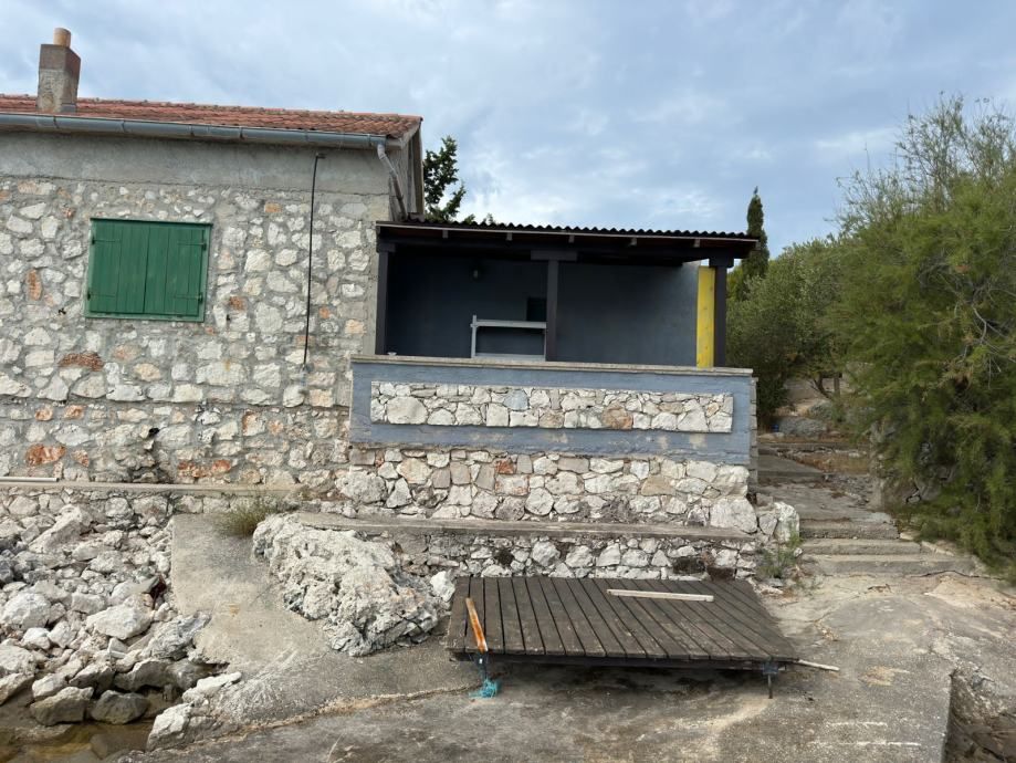 !!prvi red do mora ,otok žut,kuća 70m2!! (prodaja) - slika 16