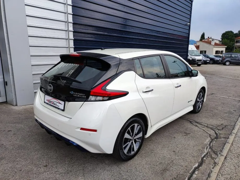 nissan leaf leaf elektro - 2018 - 100.000km - navi - full - reg 1 god! - slika 4