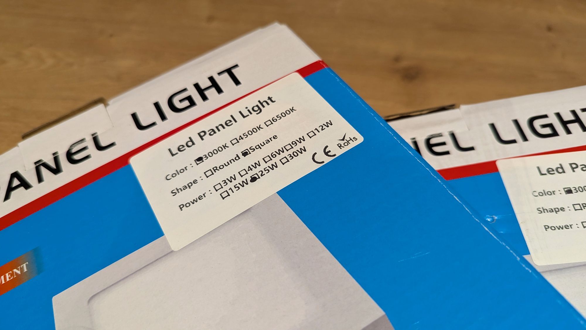 nadgradni kvadratni led paneli 25w 3000k (novo) - 3 komada - slika 2
