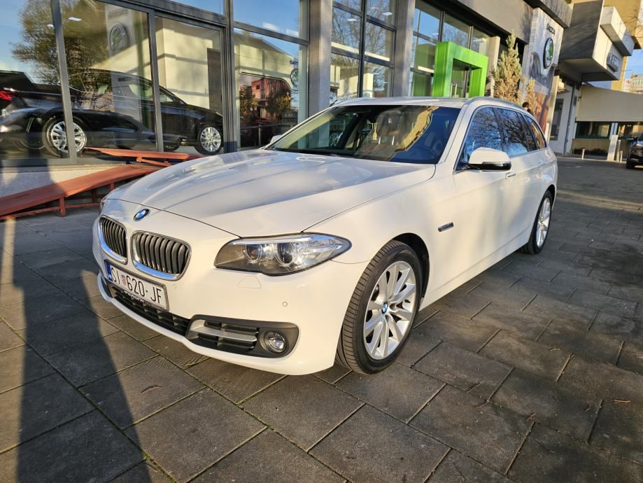 bmw serija 5 touring 520d - slika 2