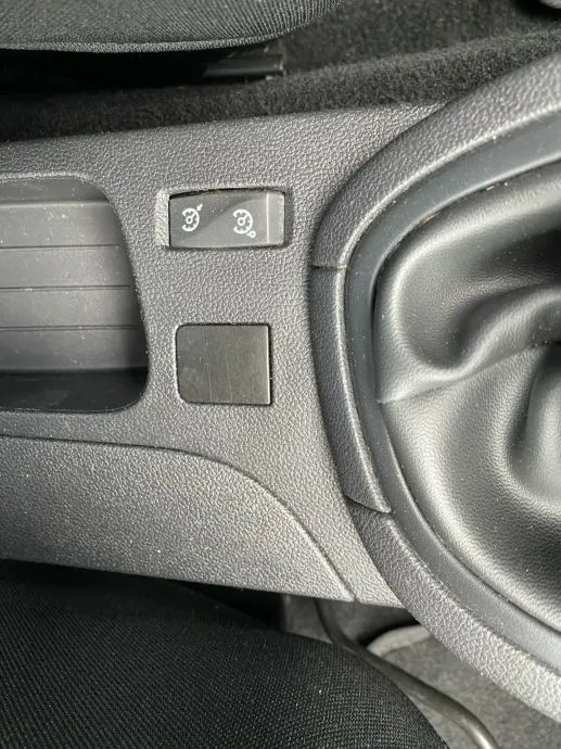 renault clio iv 1.5 dci, klima, tempomat, 4 x garancija ! - slika 19