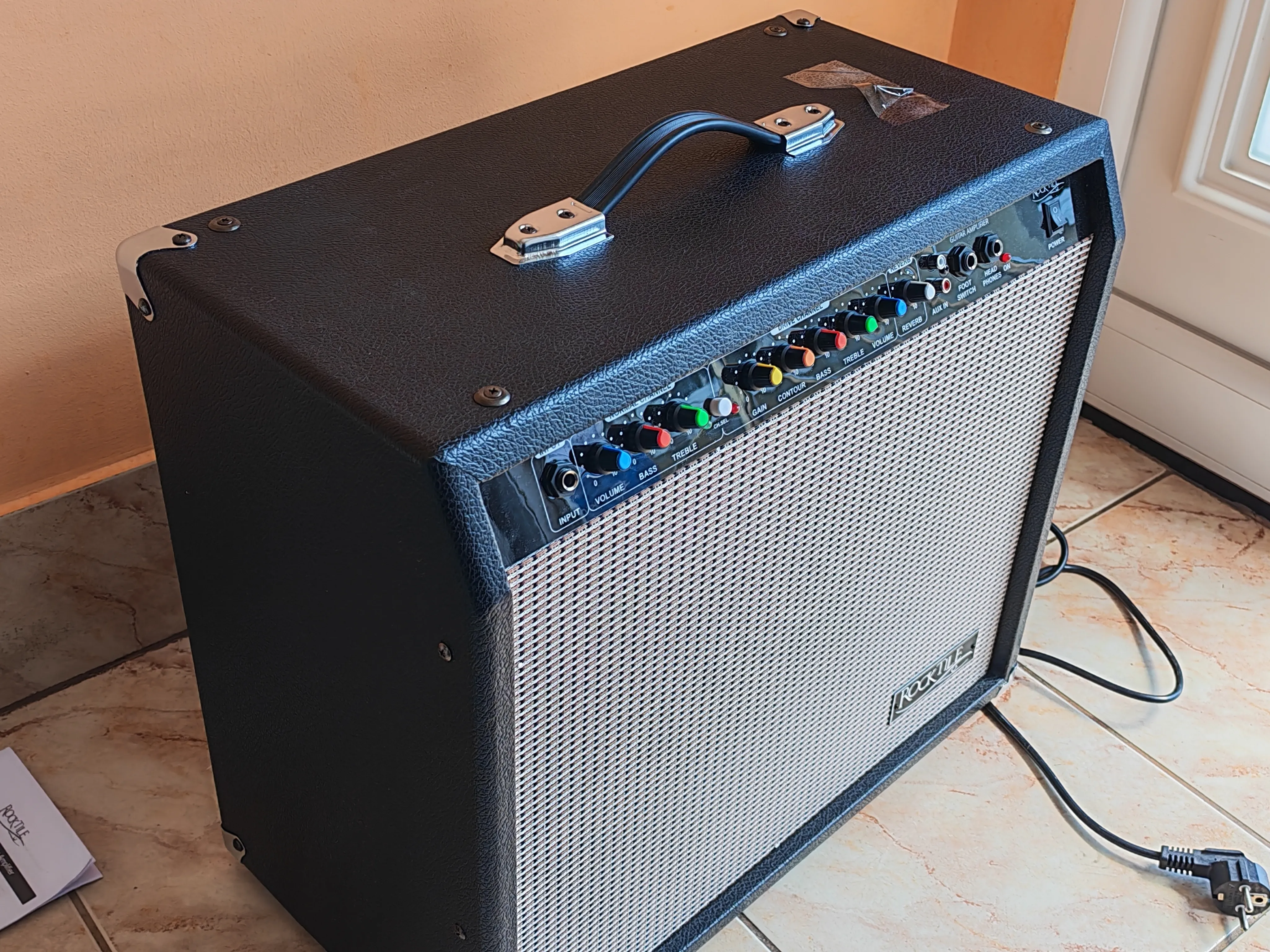 pojačalo za gitaru rocktile ga-60 mark - slika 11