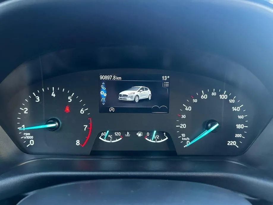 ford fiesta 1,0 hybrid - 2022 - 123 ks - 90.000km - servis-reg.1.god. - slika 12