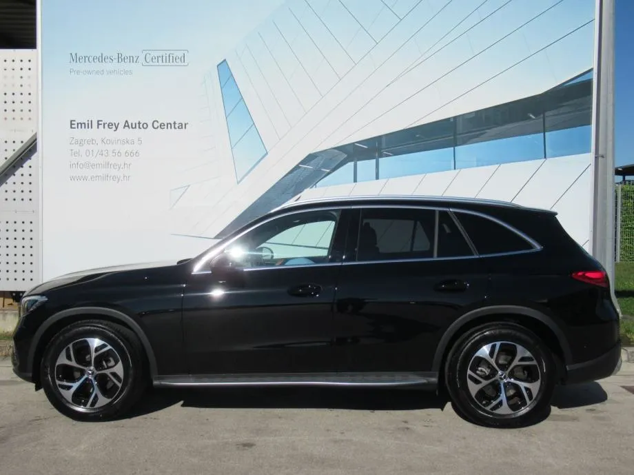 mercedes-benz glc 220 d 4matic avantgarde - slika 2